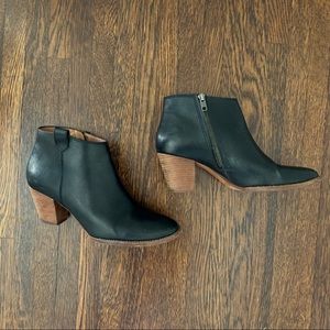 Madewell black leather booties